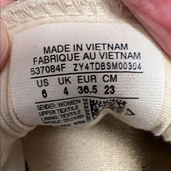 Converse Kids Cream and Red Sneakers - Picture 8 of 8